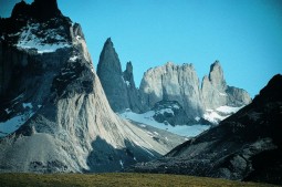 Torres_del_Paine_1_Patagonia.jpg