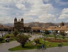Cusco_Plaza_e_Armas.jpg