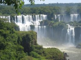 Iguasu_Falls_4.jpg