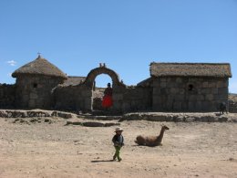 Sacred_Valley_Village.jpg