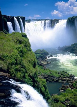 Iguacu_Falls_2.jpg