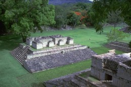 Copan.jpg